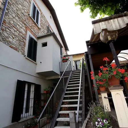 Guest house Chalet Del Tiglio Como