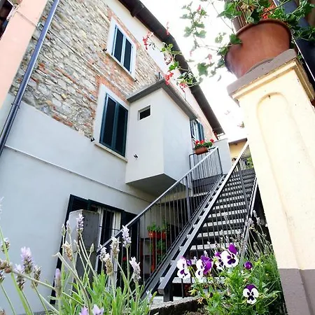 بيت ضيافة Chalet Del Tiglio كومو
